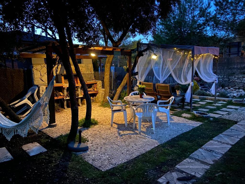 Desconexion Y Paz, Cabana En La Sierra Albalate De Zorita Exterior photo