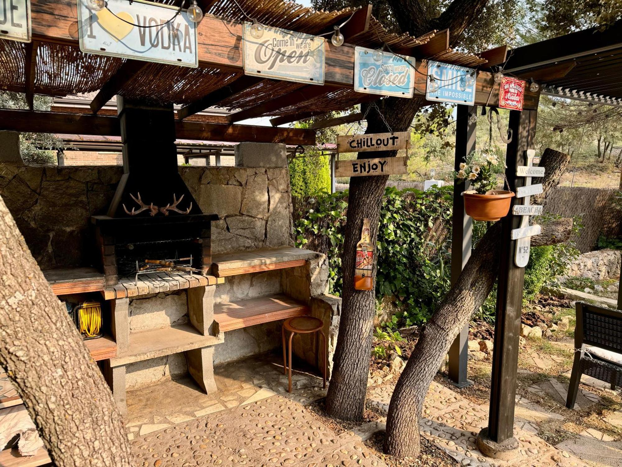 Desconexion Y Paz, Cabana En La Sierra Albalate De Zorita Exterior photo